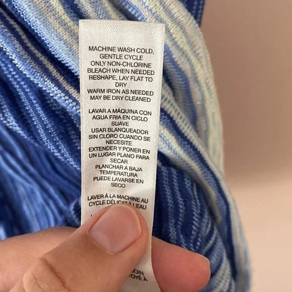 White House black market top - Picture 6 of 7